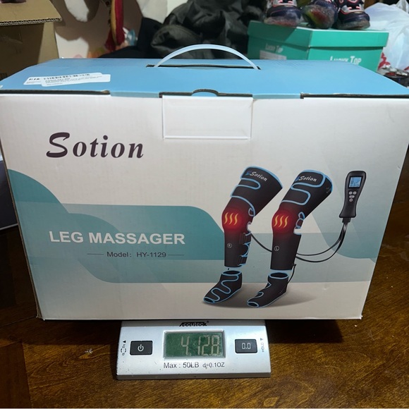 Leg Massager with Heat, Air Compression Leg Massager for Circulation and Relaxat - Picture 2 of 6